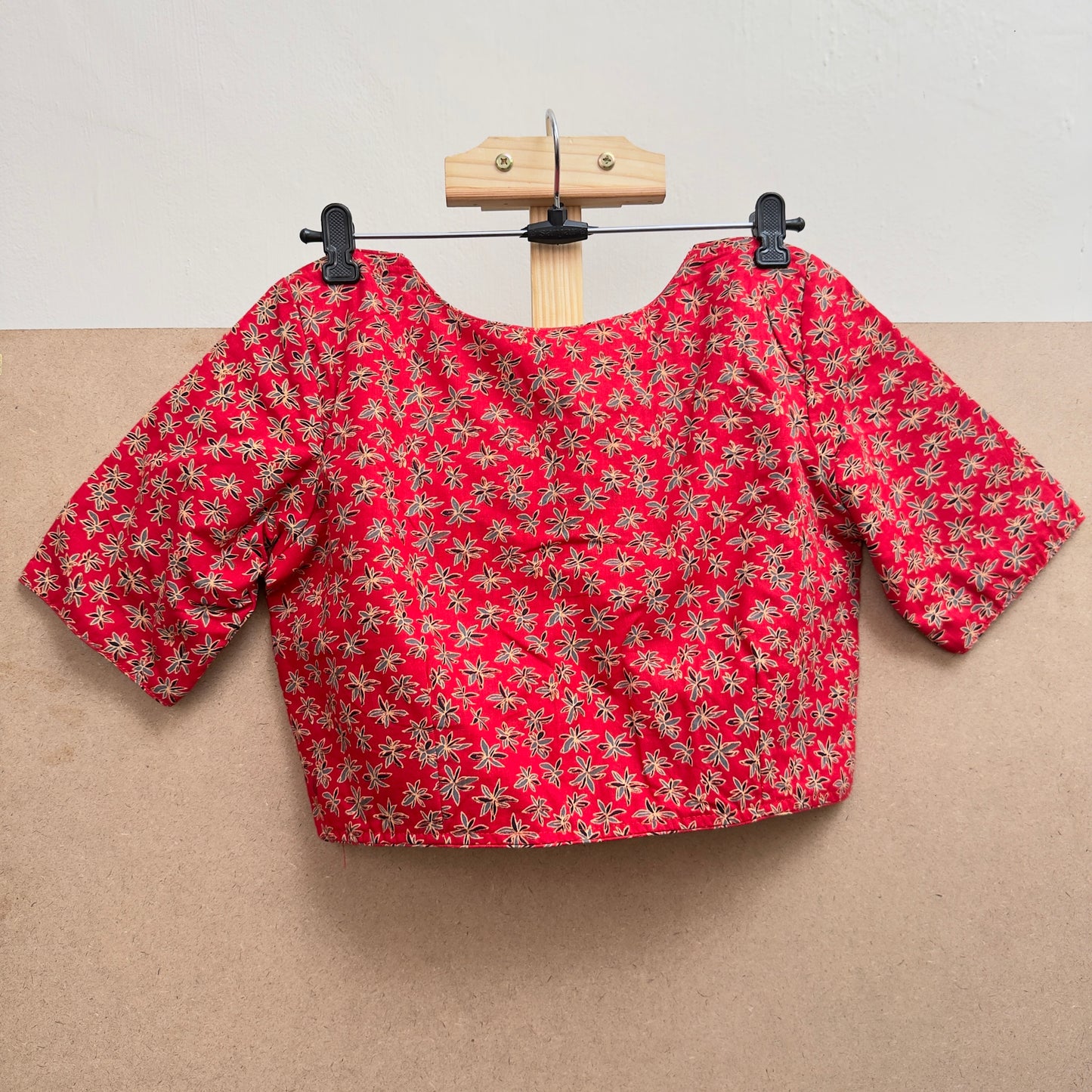 Lipstick red floral printed sweetheart neck cotton blouse - JTG Fashions