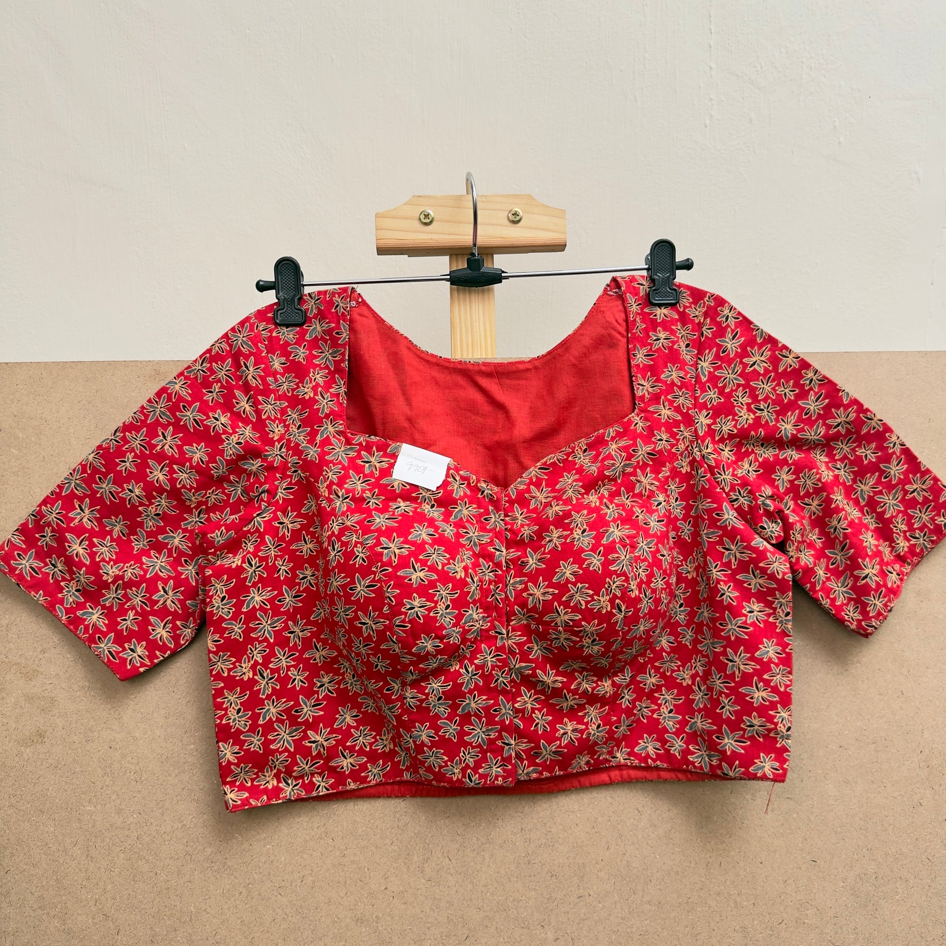 Lipstick red floral printed sweetheart neck cotton blouse - JTG Fashions